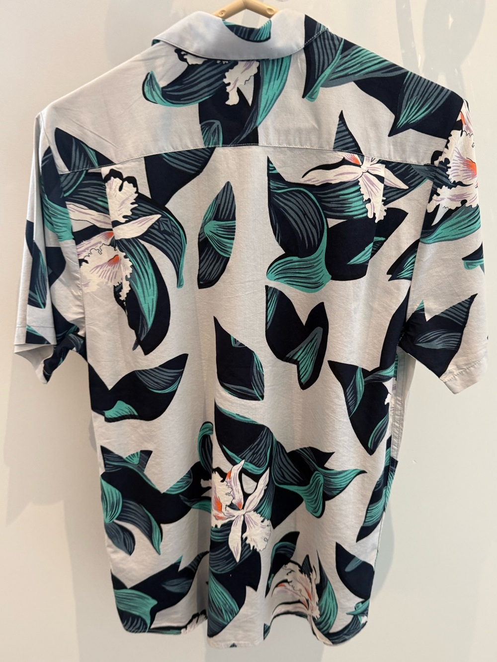 Volcom Men’s Short-Sleeve Floral Button-Up Shirt - Off White-Grey | Teal & Black - Picture 2 of 6